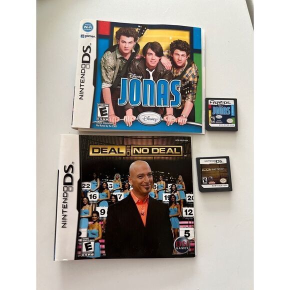 Lot Nintendo DS : Deal Or No Deal & Disney Jonas Video Games &‎ art Work CFD-D - Picture 1 of 4